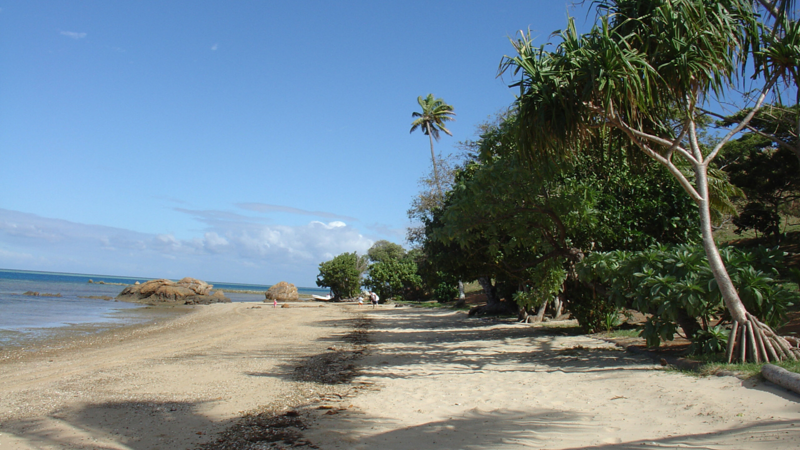 Land Lots For Sale in Fiji Malolo Island Near Surf Breaks